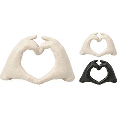 Décoration à poser mains en forme de cœur 6.5x15x8.5cm