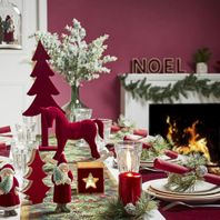 Table de Noël décorée