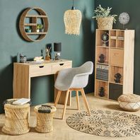 Bureau et bibliothèque assortis avec chaise et étagères