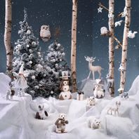 Noël polaire, animaux et sapins